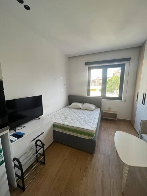 Central Studio Tirana Extérieur photo